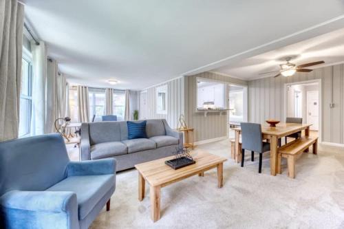 Columbus House | Columbus Craftsman