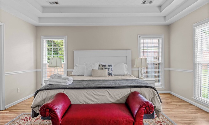 Fortson House | Columbus Gateway Home – 4BR Stay w/Hot Tub & Private Yard