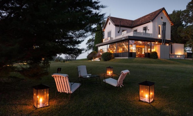 Colonia del Sacramento Hotel | Comarca LAS LIEBRES HOTEL RESTAURANT & VIÑEDO