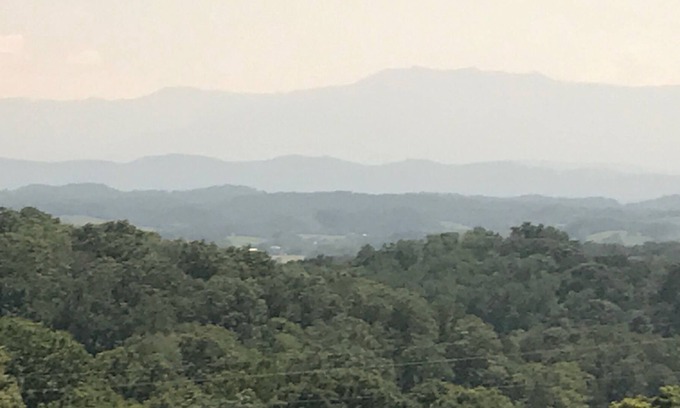 Kodak Cottage | Come Experience the Fall Colors