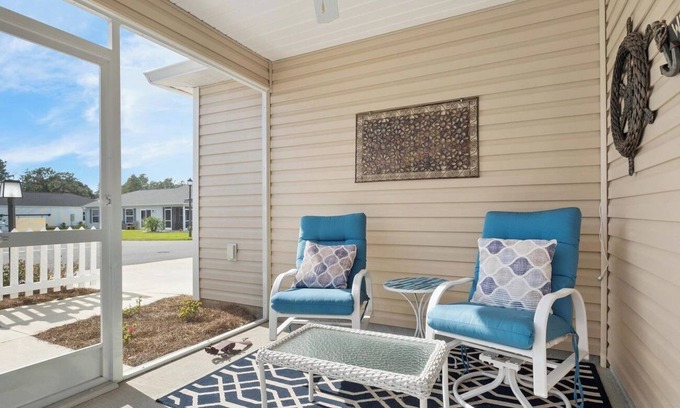 Wildwood Villa | Come Play in The Villages. Near Brownwood Square and 3 Rec Ctrs. w/Golf Cart