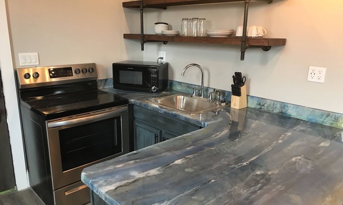 Metropolis Apartment | Come stay in the historic downtown district of Metropolis, IL. Home of Superman