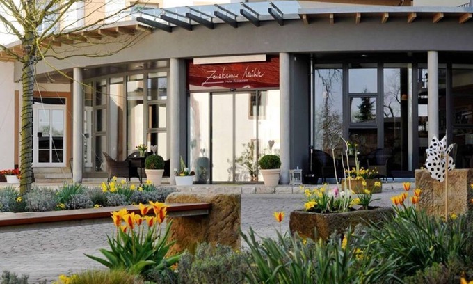 Zeiskam House | Comfort Category II - Hotel-Restaurant Zeiskamer Mühle