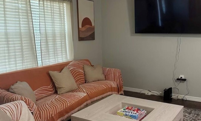 Spring Hill House | Comfort Cove, 3/2, Fully Fenced, Spring Hill, FL