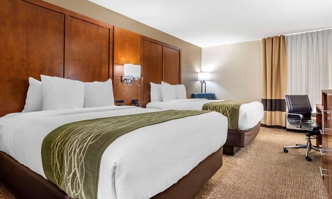 Crestline Heights Hotel | Comfort Inn Birmingham - Irondale