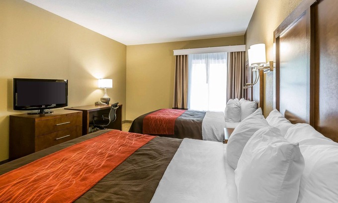 Dalton Hotel | Comfort Inn & Suites Dalton West