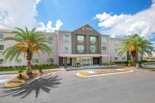 Bayou Cane Hotel | Comfort Inn & Suites Houma