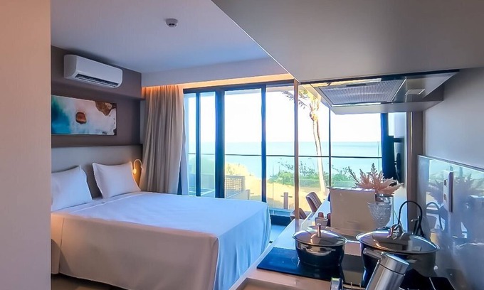 Joao Pessoa Apartment | Comfort Studio with balcony facing the sea