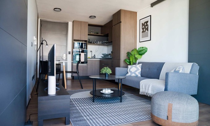 El Golf Apartment | Comfortable 2BR 2B apartment in Las Condes