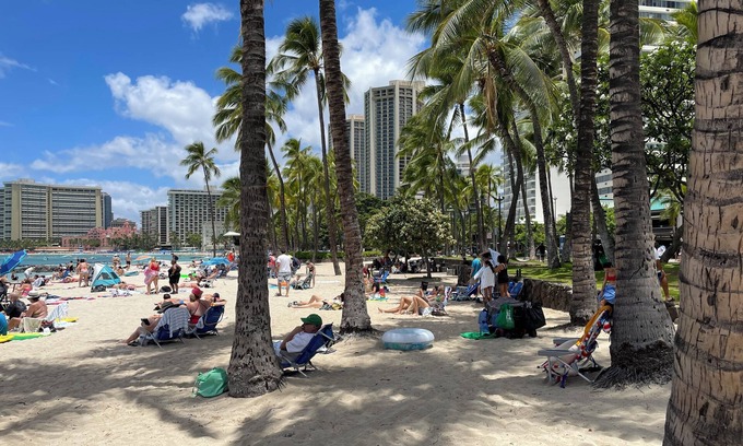 Diamond Head - Kapahulu - St. Louis Villa | Comfortable 3bedr and 2 bath near Waikiki Beach & Resort Area.