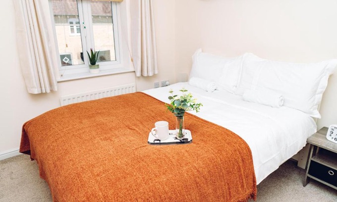 Colchester House | Comfortable Colchester Home