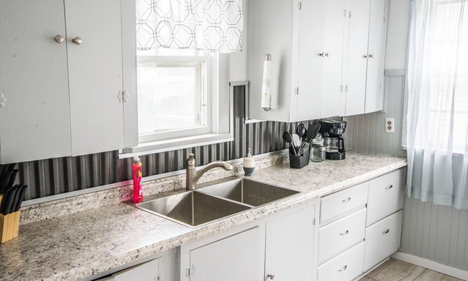 Central - Terry House | Comfortable home for a peaceful and private stay