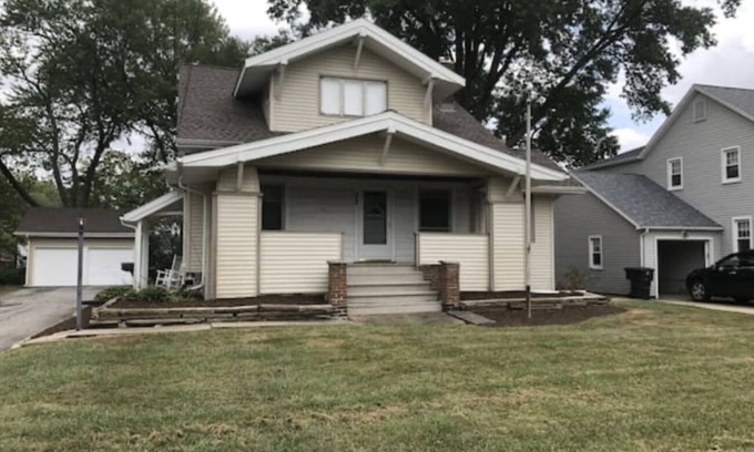 Warren House | Comfortable Lower Level Apartment