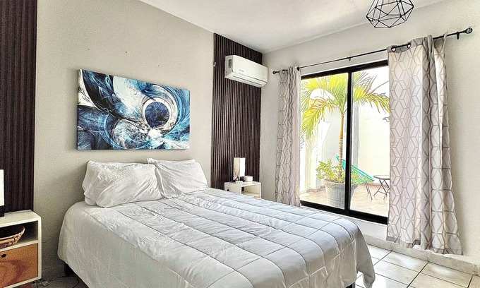 La Salle 2 Apartment | Comfortable modern apartment conveniently located for shopping and dining.