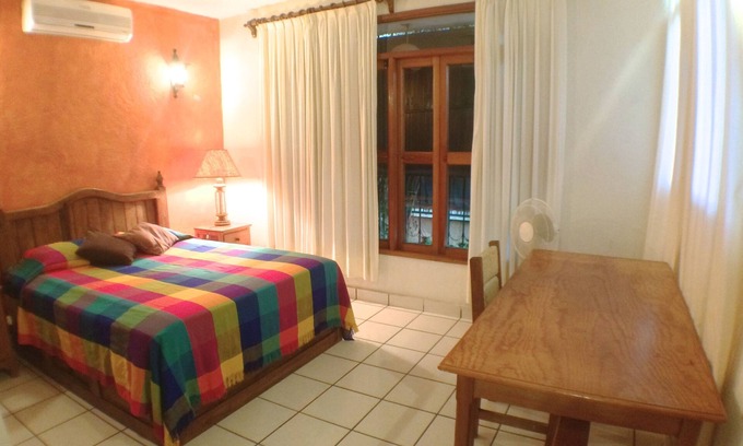 Ixtapa - Zihuatanejo Apartment | Comfortable One-Bedroom La Ropa Apartment