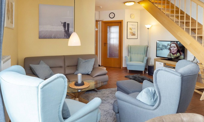 Zingst House | Comfortable terraced house with terrace and garden in the Freesenbruch vacation park