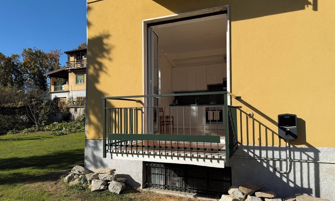 Albate Apartment | COMO - VILLA GABRIELLA - SUNSET