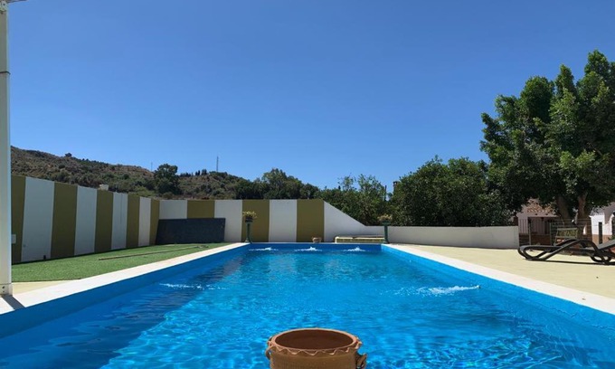 Campanillas House | Complejo Rural Lo Arrabal