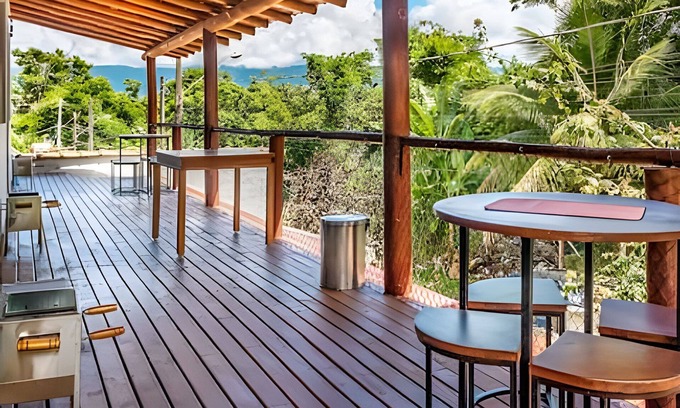 Bexiga Ski Chalet | Complete chalet 3 minutes from the beach