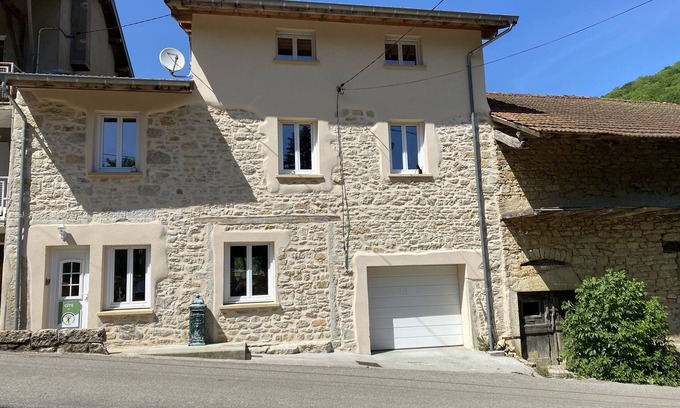 Saint-Rambert-en-Bugey House | Complete house 150m² 4 Bedrooms including a 60m² suite with private bathroom