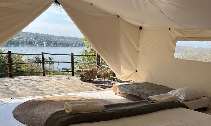 Tequesquitengo Other | Comuna Boho