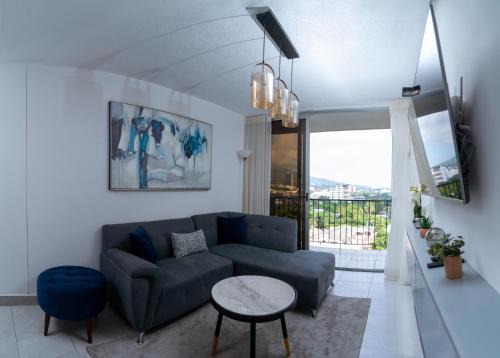 San Salvador Apartment | Condo 9, San Francisco Tower