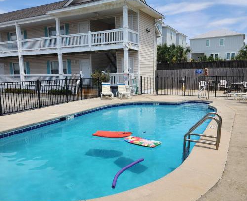 Gulf Shores House | Condo in Gulf Shores King Suite