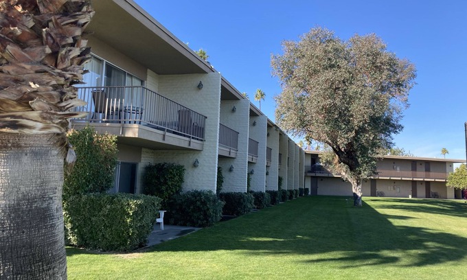 Palm Desert Resort | Condo within walking distance to El Paseo for shopping and restaurants.