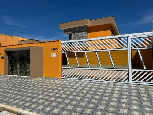 Cibratel II House | Condomínio pé na areia Itanhaém