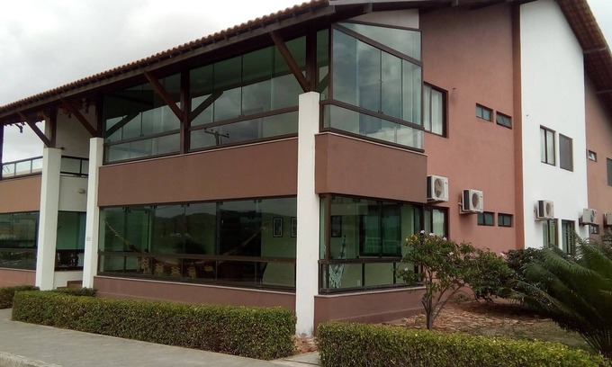 Maria Auxiliadora Apartment | Condominium Hotel Canarius Residence in Gravatá Pe., apartment 201 1st floor.