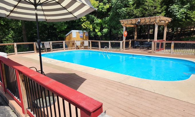 Indian Point Hotel | Condotel Unit at Indian Point