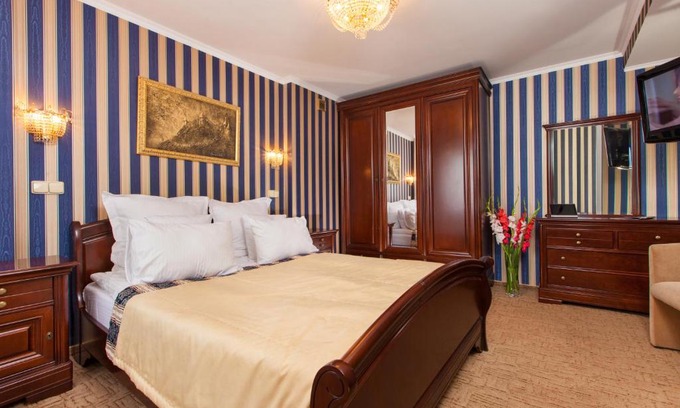 Yavory Hotel | Conference Hotel Suputnyk