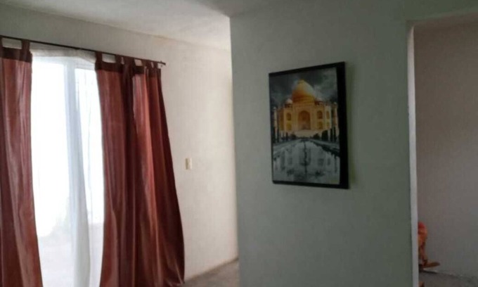 San Juan del Rio House | Contemporary home near Haciendas and vineyards 3 bedrooms 2,733 sq/ft