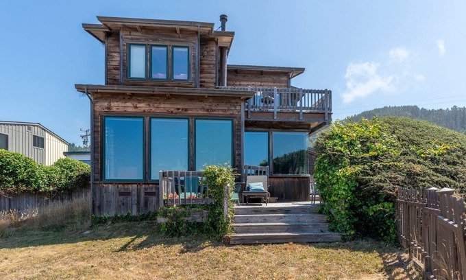 Westport House | Contemplation Haven Oceanfront | Westport