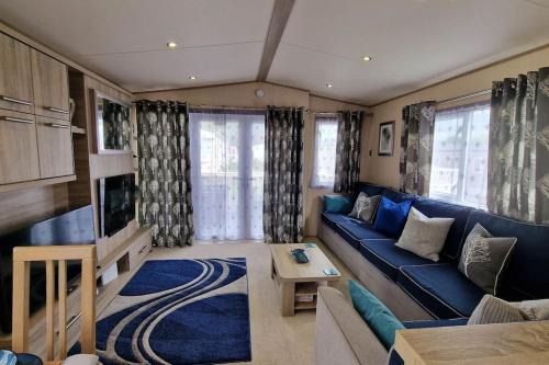 Barnstaple House | Contemporary home at Tarka Holiday Park Barnstaple