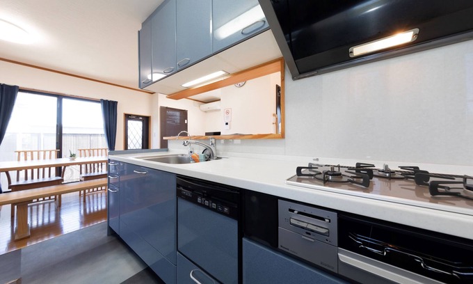 Ena Apartment | Conveniently located in front of JR Ena Station! Tourism, business, and long-term stays are also available.