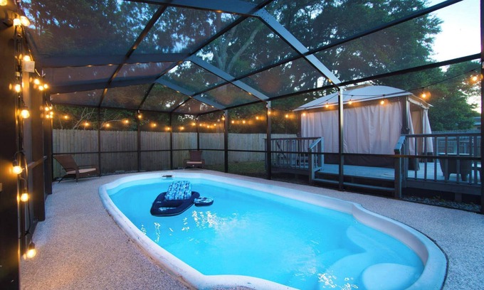 San Jose House | ~Cool Pool Cabana Sleeps 12 Heated Pool~