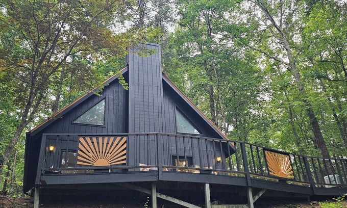 Demorest Cabin | Coppertop Cabin Near Helen-Wineries-Hiking Kayak, Fish, or Tube via local guides