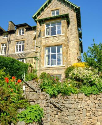 Grange-over-Sands House | Corner Beech House