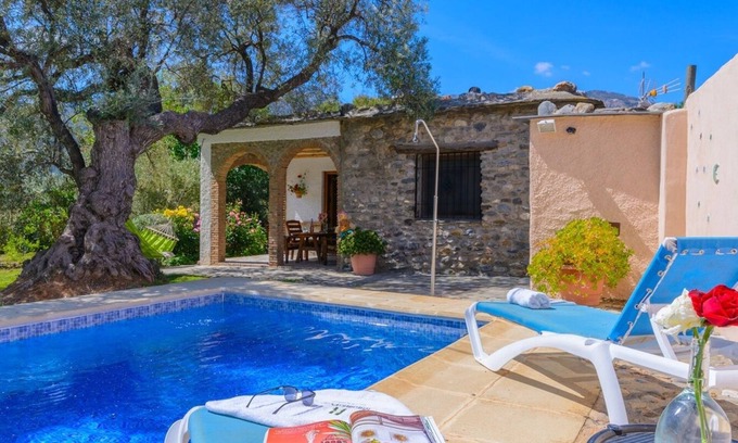 Orgiva Villa | Cortijo Las Pitas Órgiva by Ruralidays