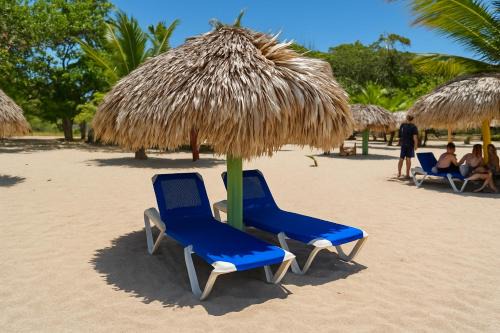 Costambar Hotel | CortLang Vacation Rentals, Costambar