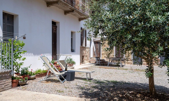 Grazzano Badoglio Apartment | Cosy apartment for 4 guests with A/C, WIFI and terrace