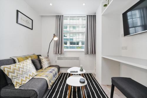 Portsoken Apartment | Cosy Apartment in the Heart of the City