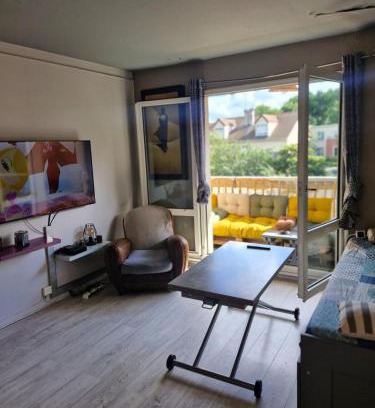 Arcueil Apartment | Cosy & Charming logement moderne proche Paris