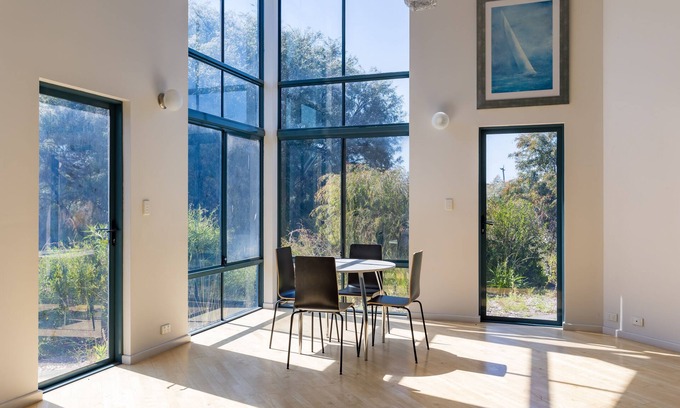 Kronkup Cottage | Cosy Corner by the BnB Collection