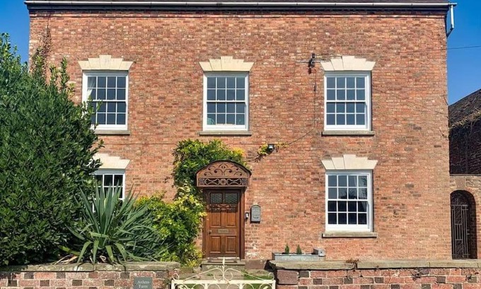 Westbury-on-Severn House | Cosy Farm house in Forest of Dean