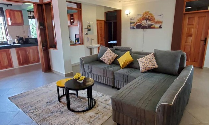 Gulu Apartment | Cosy Living