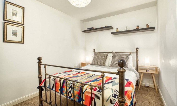 Lincoln Apartment | Cosy & Welcoming Home | Free Parking | City Centre