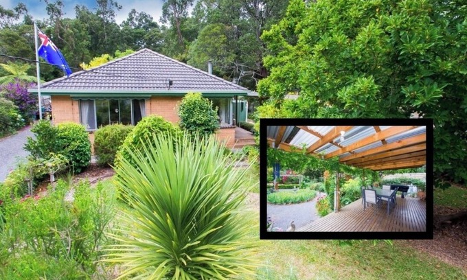 East Warburton House | Cosy Yarra valley home, close to everything Warburton has to offer!