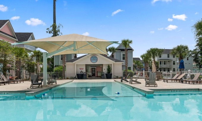 Goose Creek House | Cottage in a Resort with Pool and Amenities